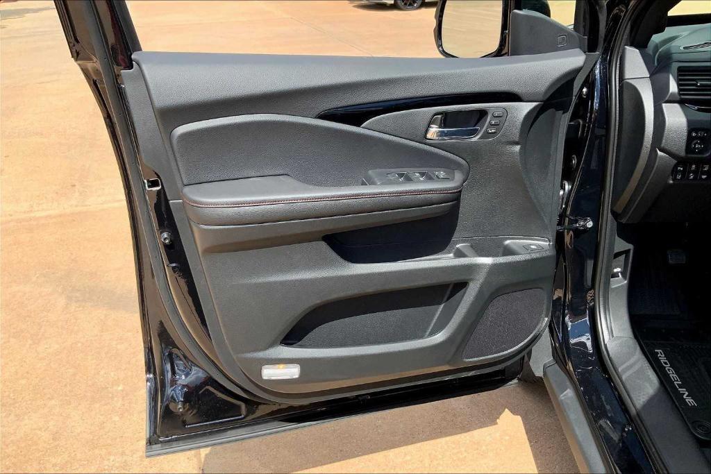 new 2025 Honda Ridgeline car, priced at $47,075