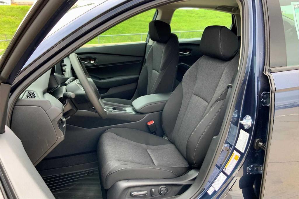 new 2025 Honda Accord car, priced at $31,085
