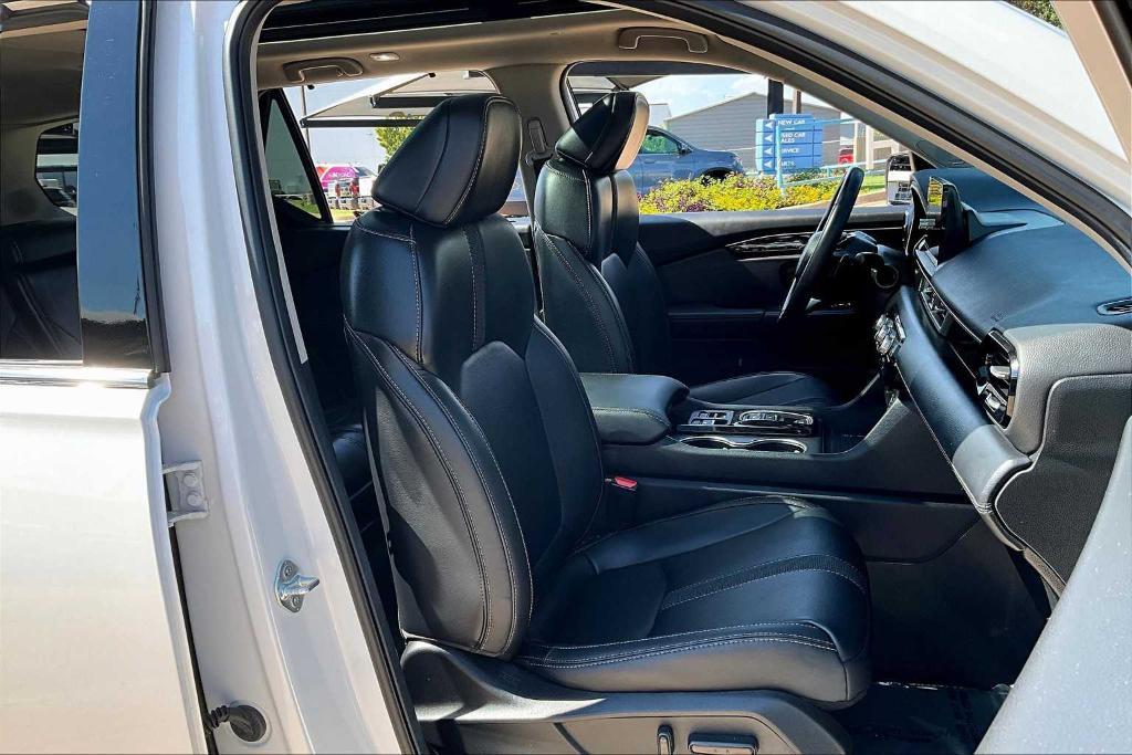 used 2025 Honda Pilot car, priced at $44,785