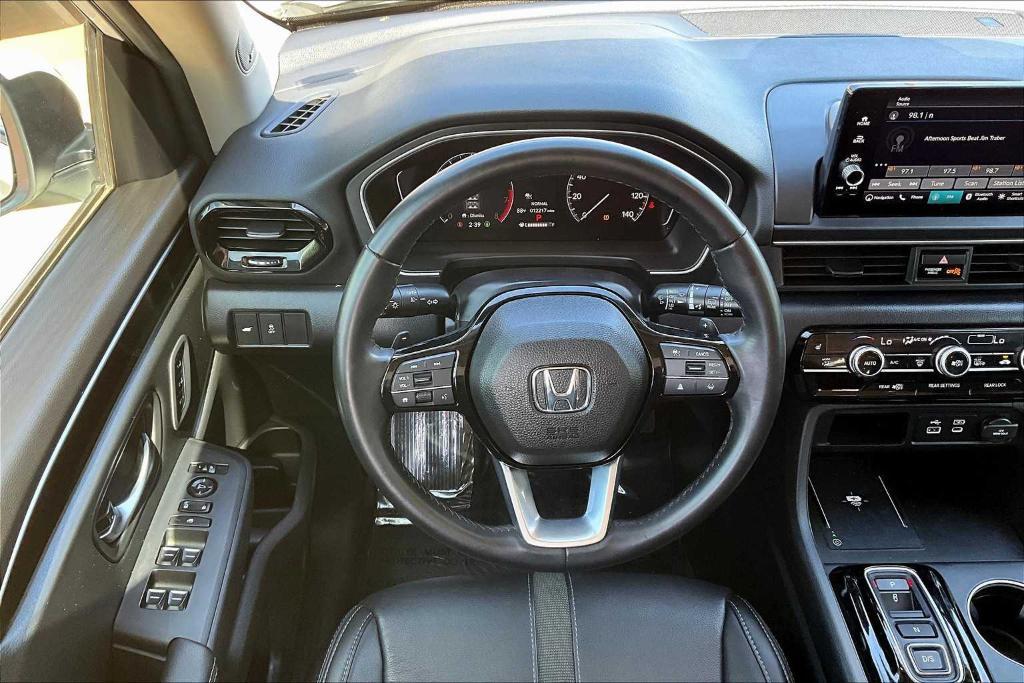 used 2025 Honda Pilot car, priced at $44,785