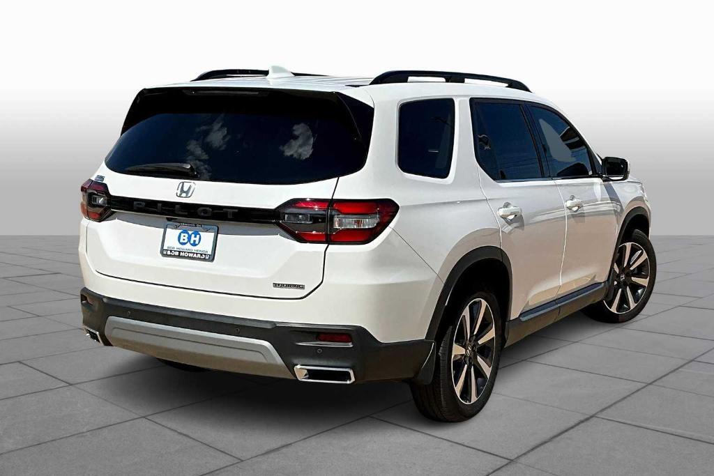 used 2025 Honda Pilot car, priced at $44,785