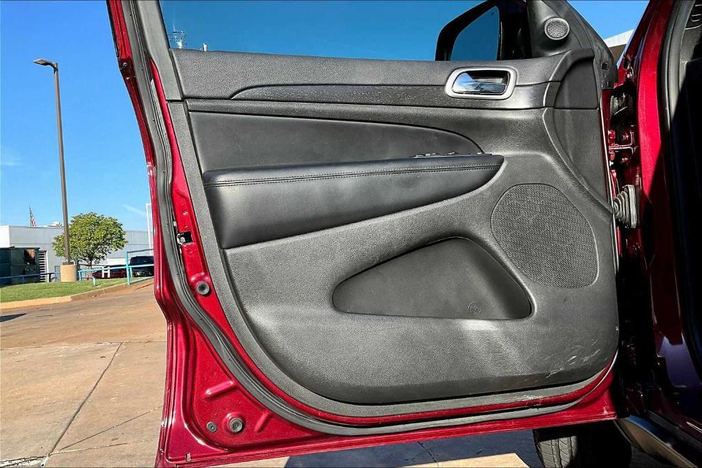 used 2018 Jeep Grand Cherokee car, priced at $17,855