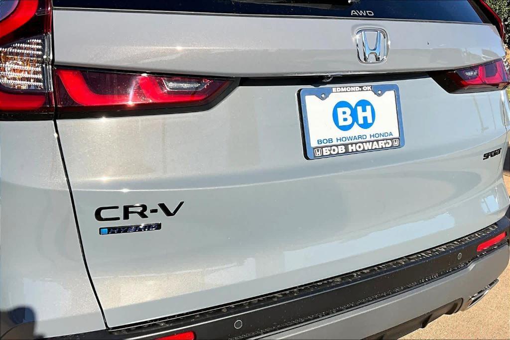 new 2026 Honda CR-V Hybrid car, priced at $41,255