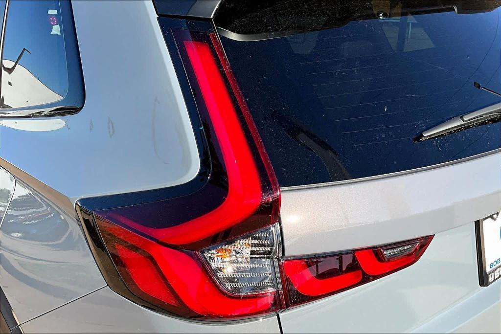 new 2026 Honda CR-V Hybrid car, priced at $41,255