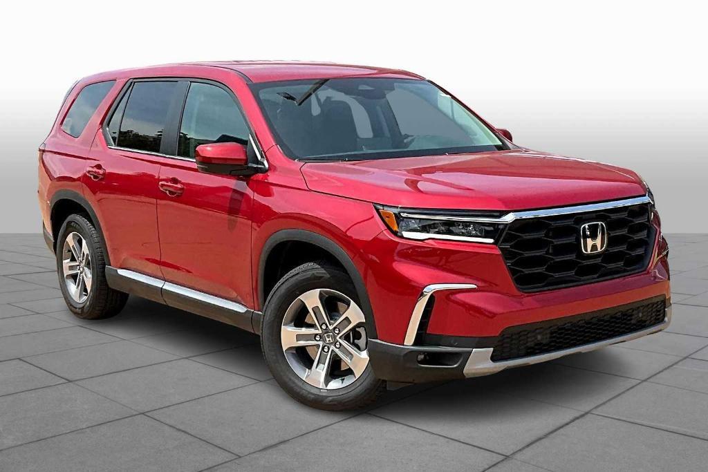 new 2025 Honda Pilot car, priced at $43,325