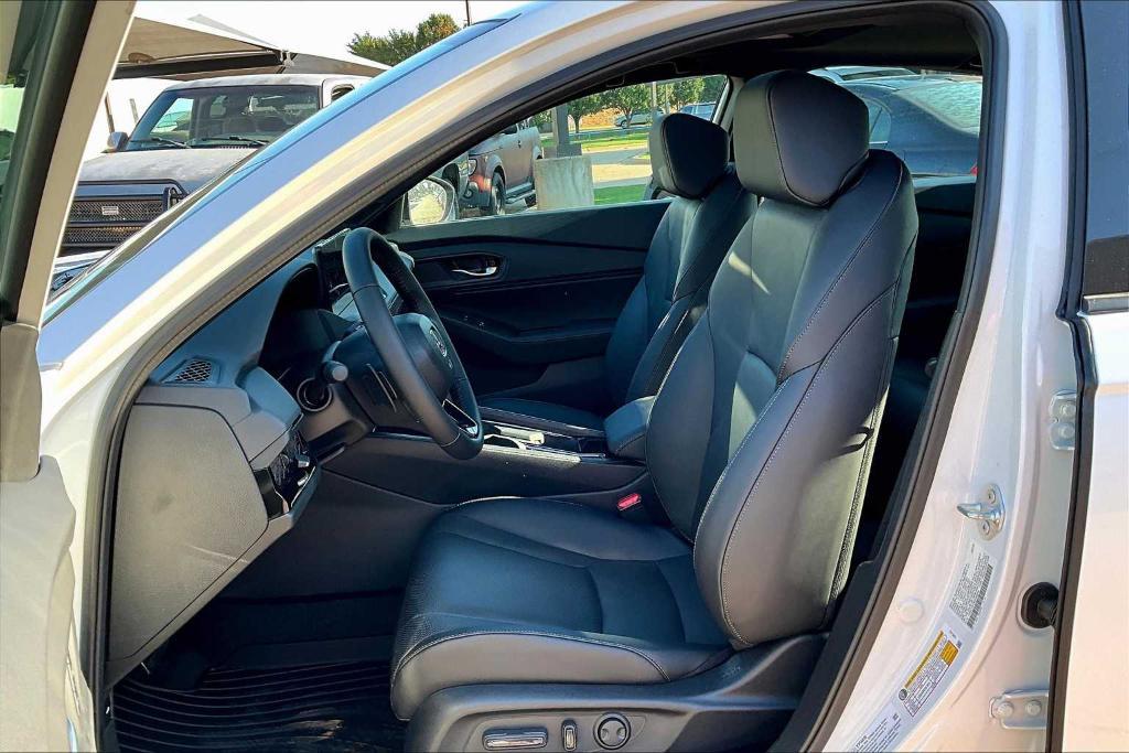 new 2025 Honda Accord Hybrid car, priced at $36,150