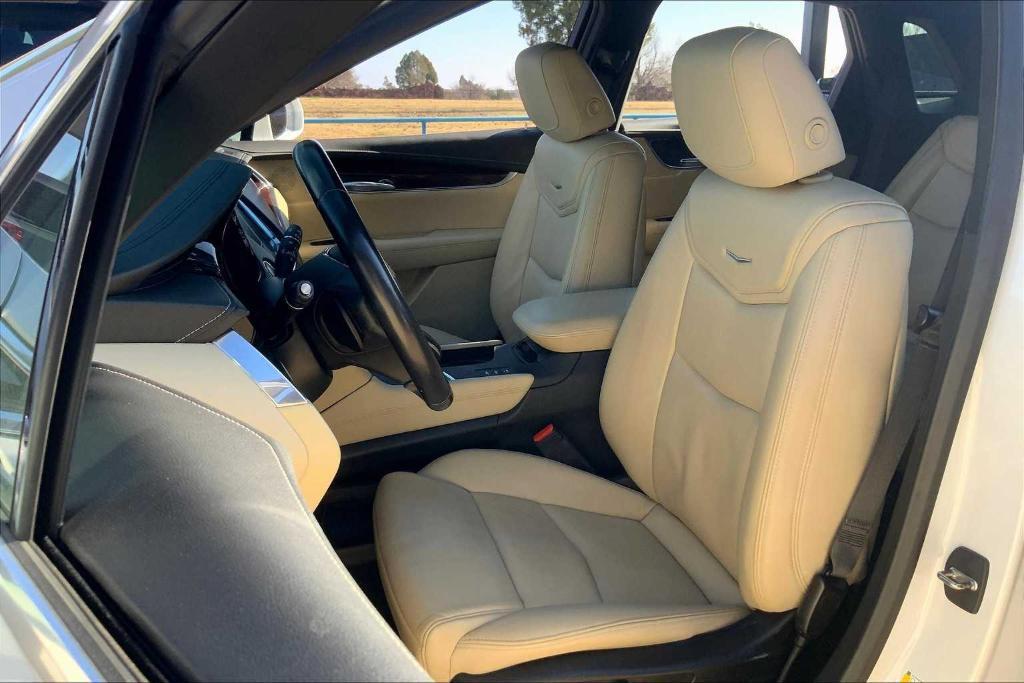 used 2019 Cadillac XT5 car, priced at $21,686