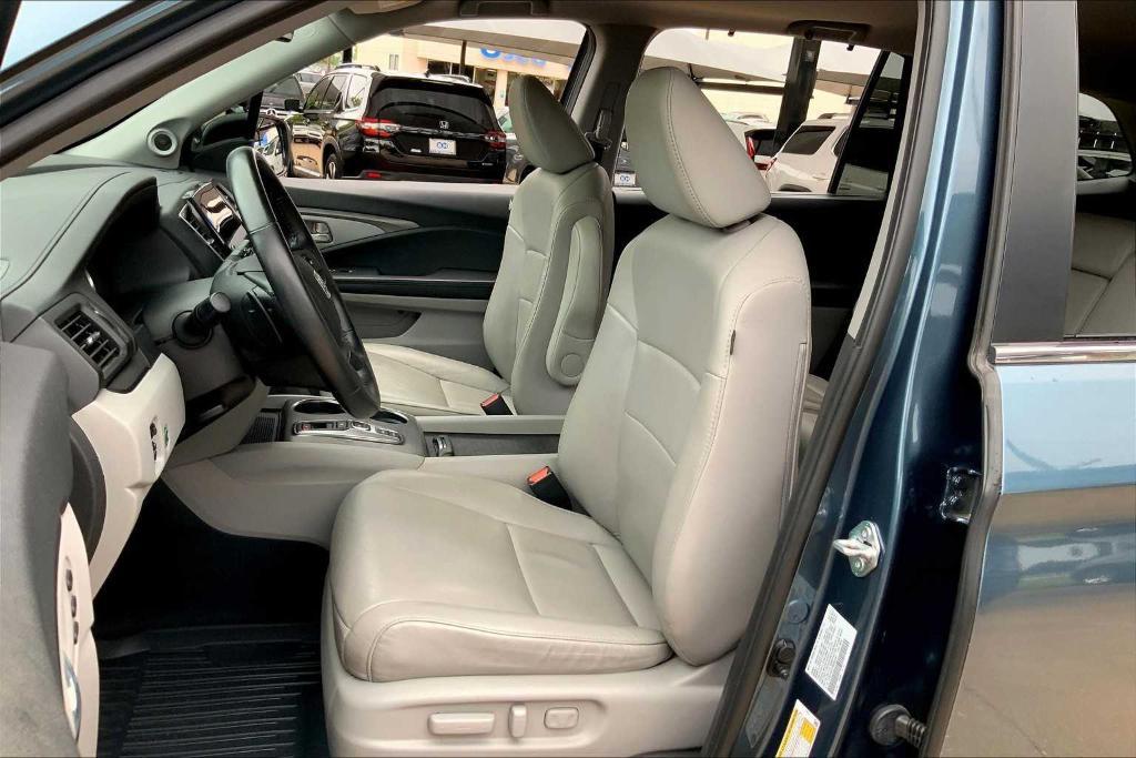 used 2021 Honda Pilot car, priced at $28,950