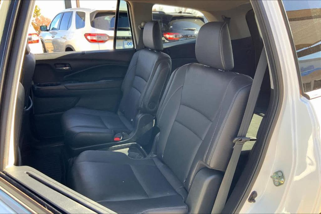 used 2020 Honda Pilot car, priced at $30,950