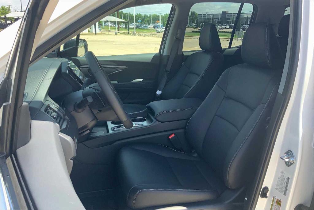 new 2025 Honda Ridgeline car, priced at $43,260