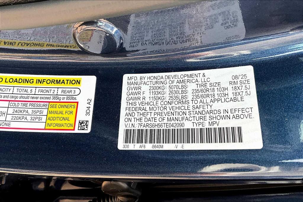 new 2026 Honda CR-V Hybrid car, priced at $38,205