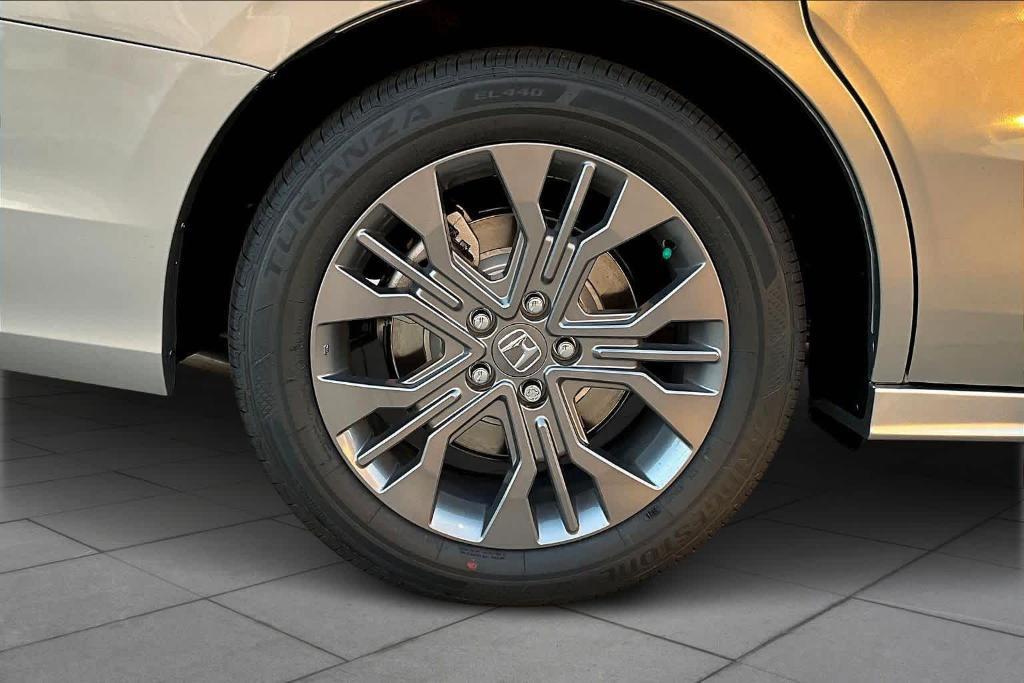 new 2026 Honda Odyssey car, priced at $47,865