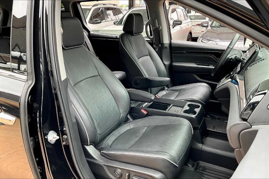 used 2023 Honda Odyssey car, priced at $38,270