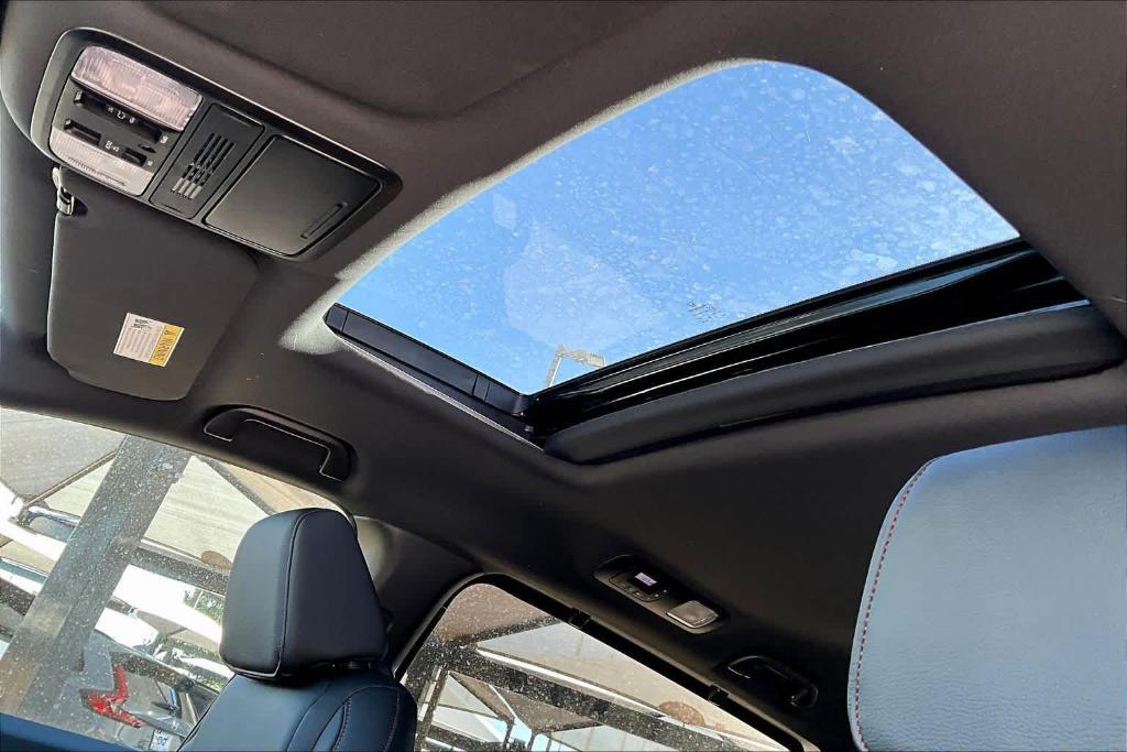 new 2026 Honda Odyssey car, priced at $44,220