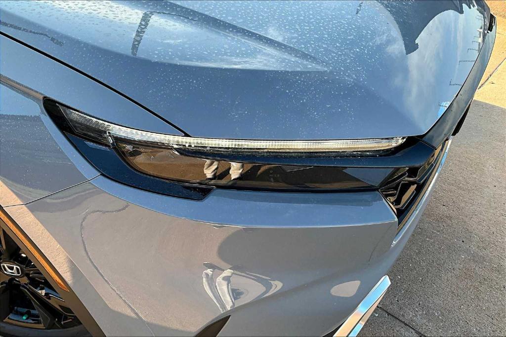 new 2026 Honda CR-V Hybrid car, priced at $45,030