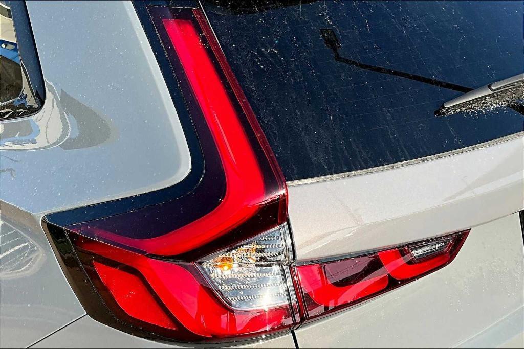 new 2026 Honda CR-V Hybrid car, priced at $45,030