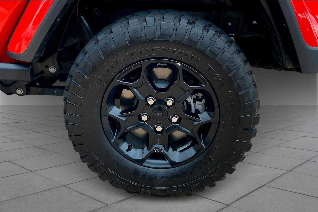 used 2023 Jeep Gladiator car, priced at $40,550