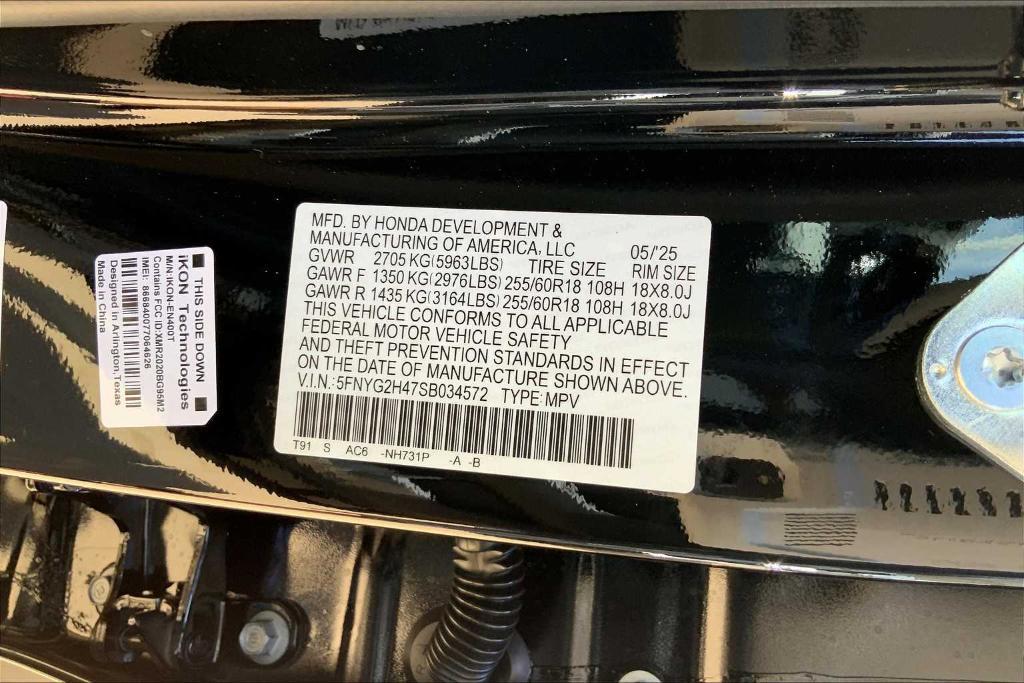 new 2025 Honda Pilot car, priced at $42,825