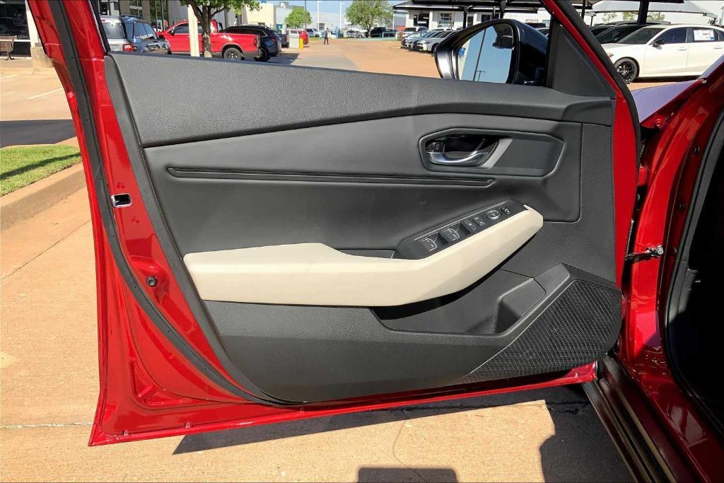 new 2025 Honda Accord car, priced at $31,540