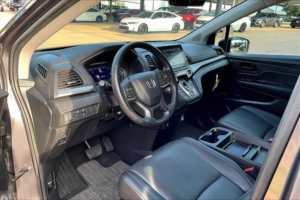 used 2024 Honda Odyssey car, priced at $40,850