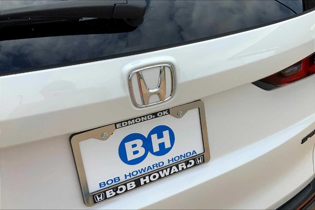 used 2025 Honda CR-V Hybrid car, priced at $39,724