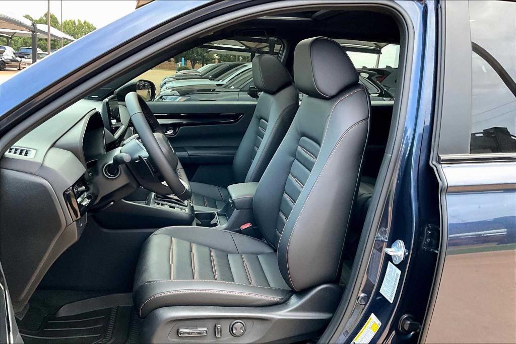 new 2026 Honda CR-V Hybrid car, priced at $44,575