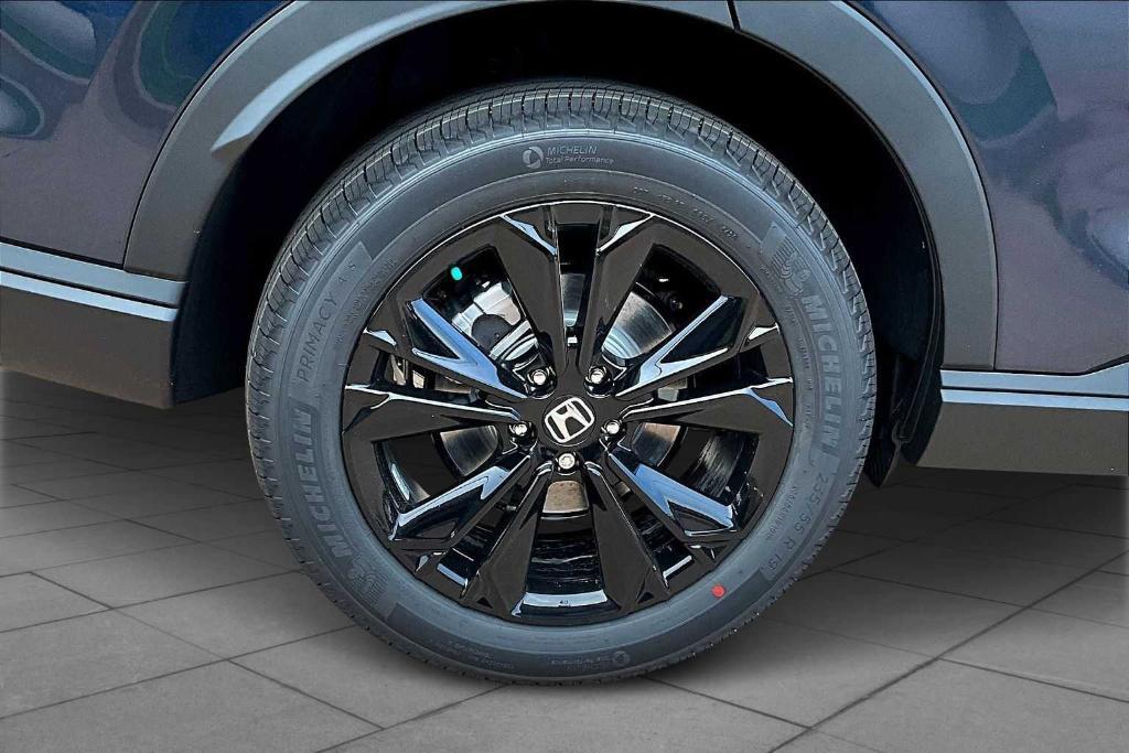 new 2026 Honda CR-V Hybrid car, priced at $44,575
