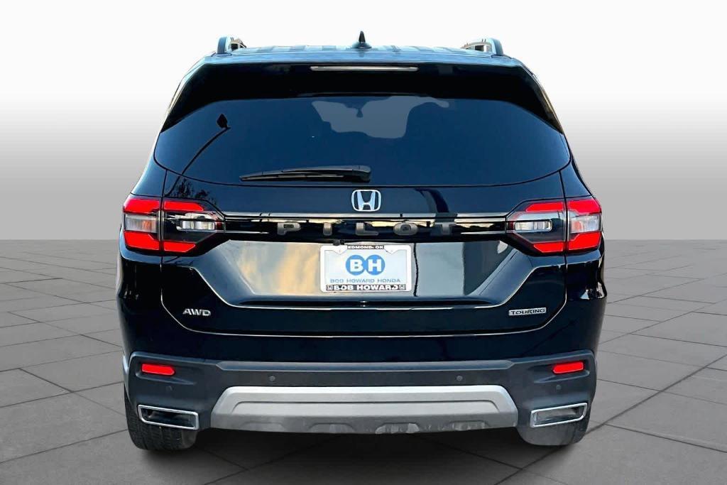used 2025 Honda Pilot car, priced at $45,855