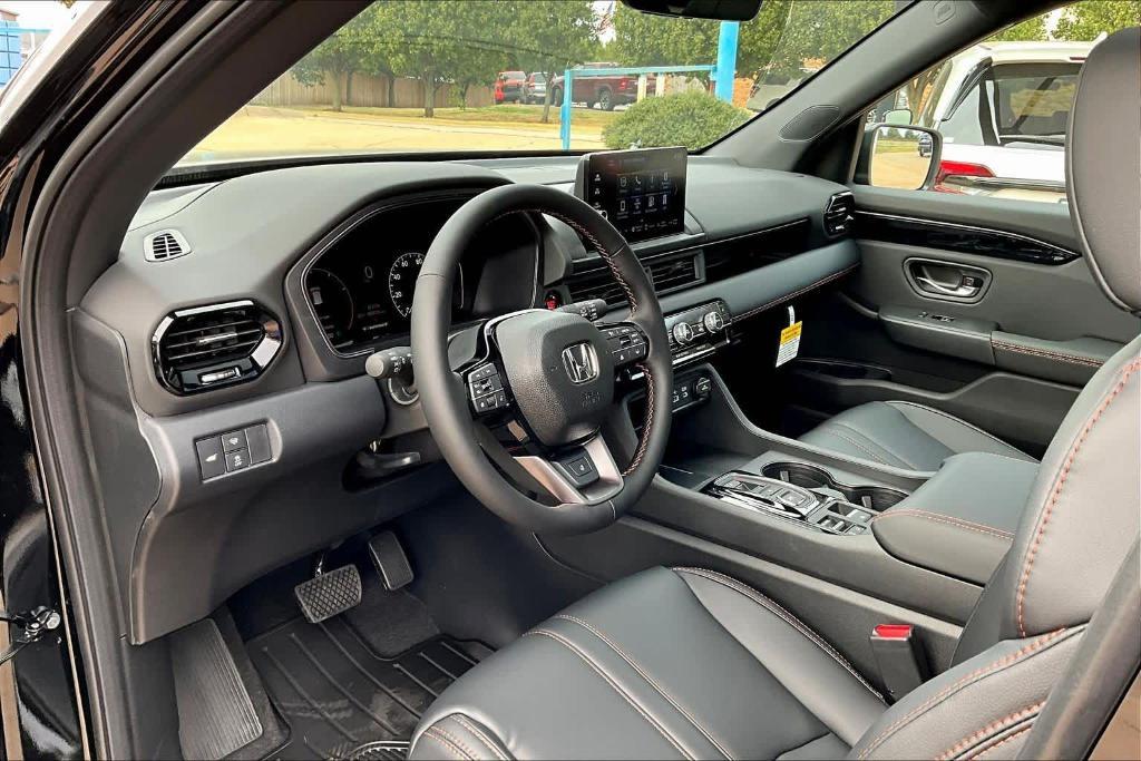 new 2025 Honda Pilot car, priced at $48,770