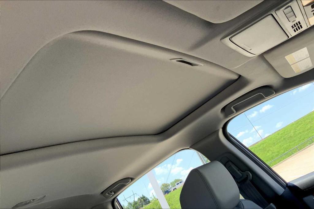 used 2020 Honda CR-V car, priced at $28,650
