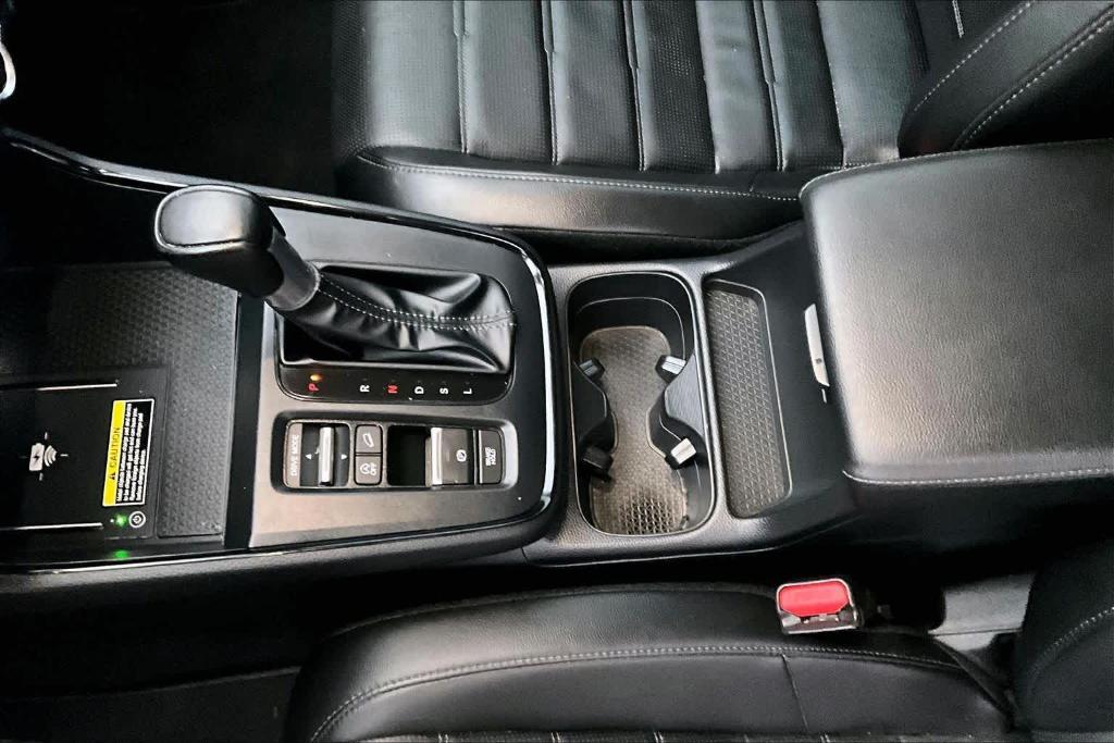 used 2025 Honda CR-V car, priced at $33,888