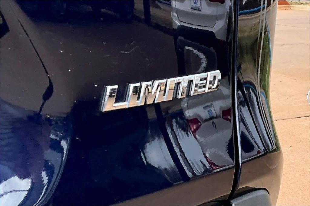 used 2019 Toyota RAV4 car, priced at $23,280