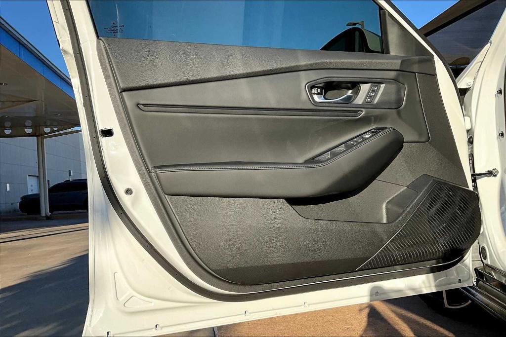 new 2025 Honda Accord Hybrid car, priced at $40,075