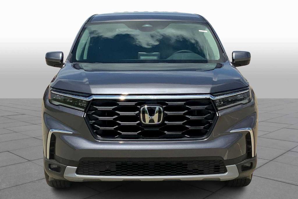 new 2025 Honda Pilot car, priced at $43,325