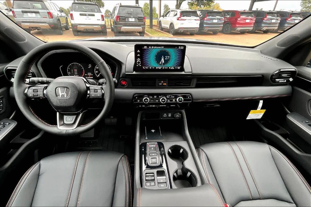 new 2025 Honda Pilot car, priced at $49,750