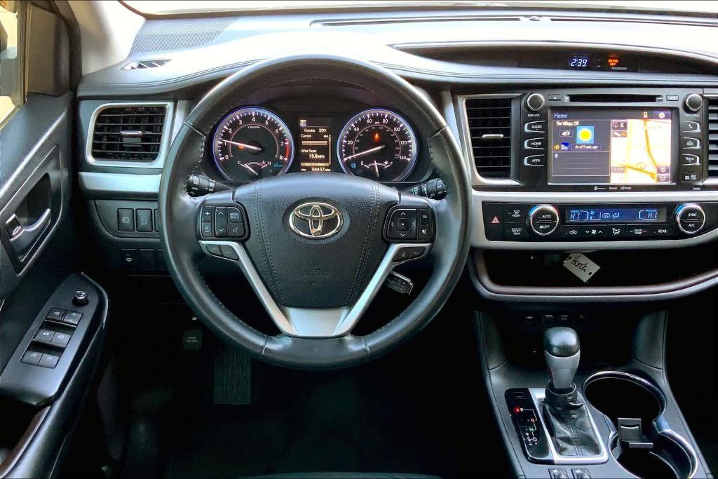 used 2019 Toyota Highlander car, priced at $28,800