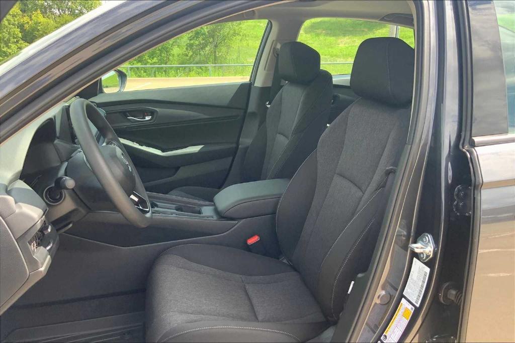 new 2025 Honda Accord car, priced at $31,085