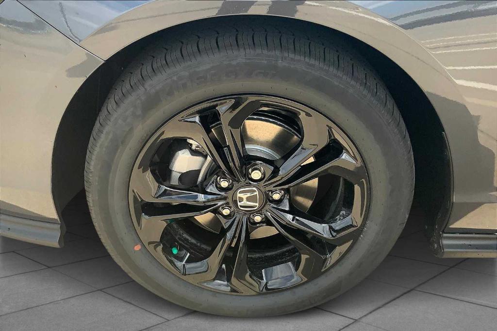 new 2025 Honda Accord car, priced at $31,085