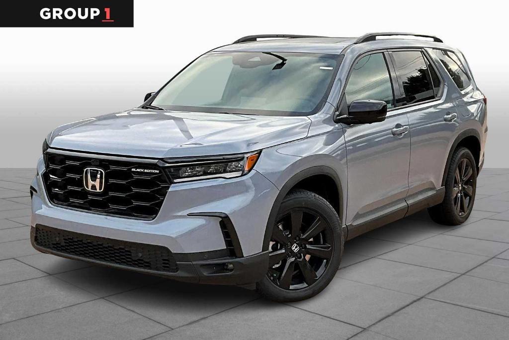 new 2025 Honda Pilot car, priced at $54,905