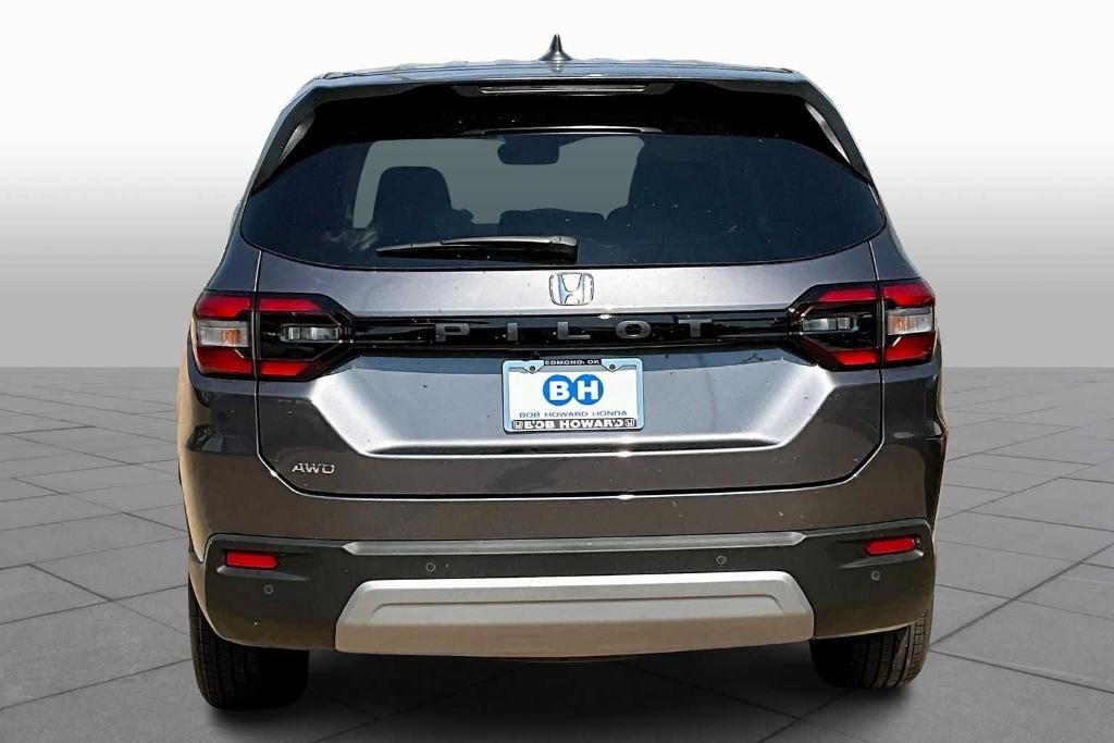 new 2025 Honda Pilot car, priced at $46,200