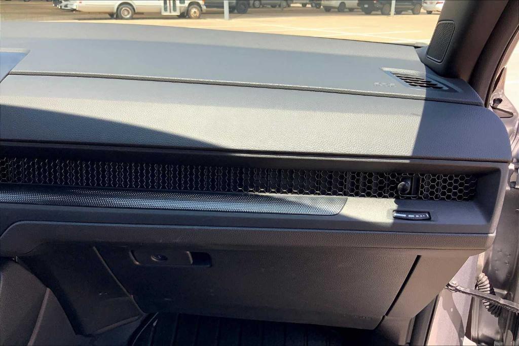 used 2025 Honda CR-V Hybrid car, priced at $36,550