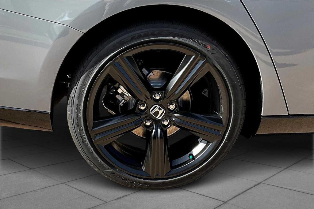 new 2025 Honda Accord Hybrid car, priced at $35,650