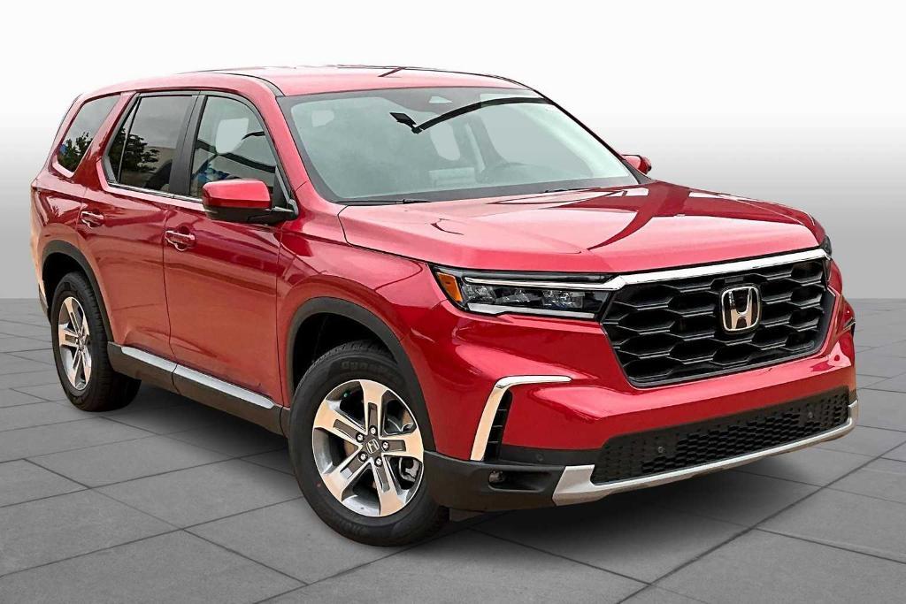new 2025 Honda Pilot car, priced at $43,325