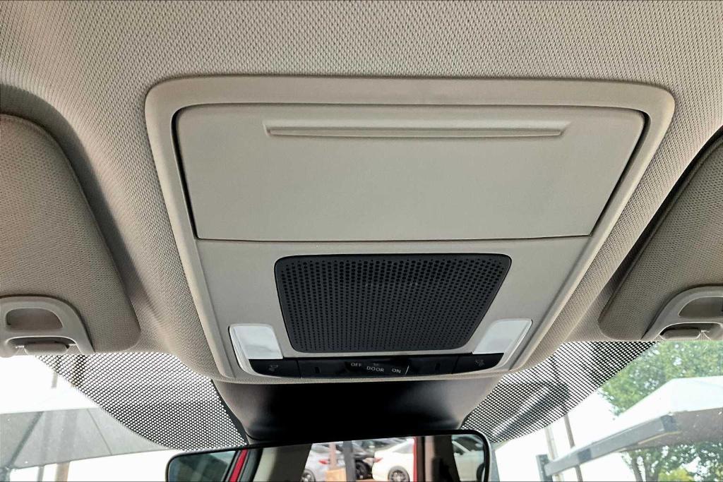 new 2025 Honda Pilot car, priced at $43,325
