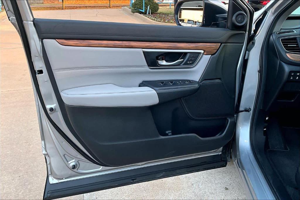 used 2021 Honda CR-V car, priced at $28,855