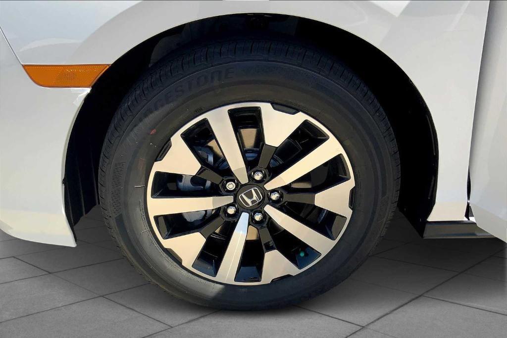 new 2025 Honda Odyssey car, priced at $42,500