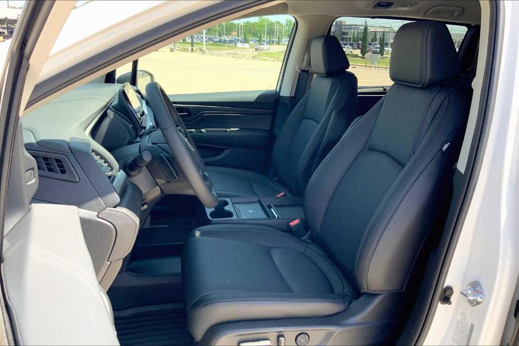 new 2025 Honda Odyssey car, priced at $42,500