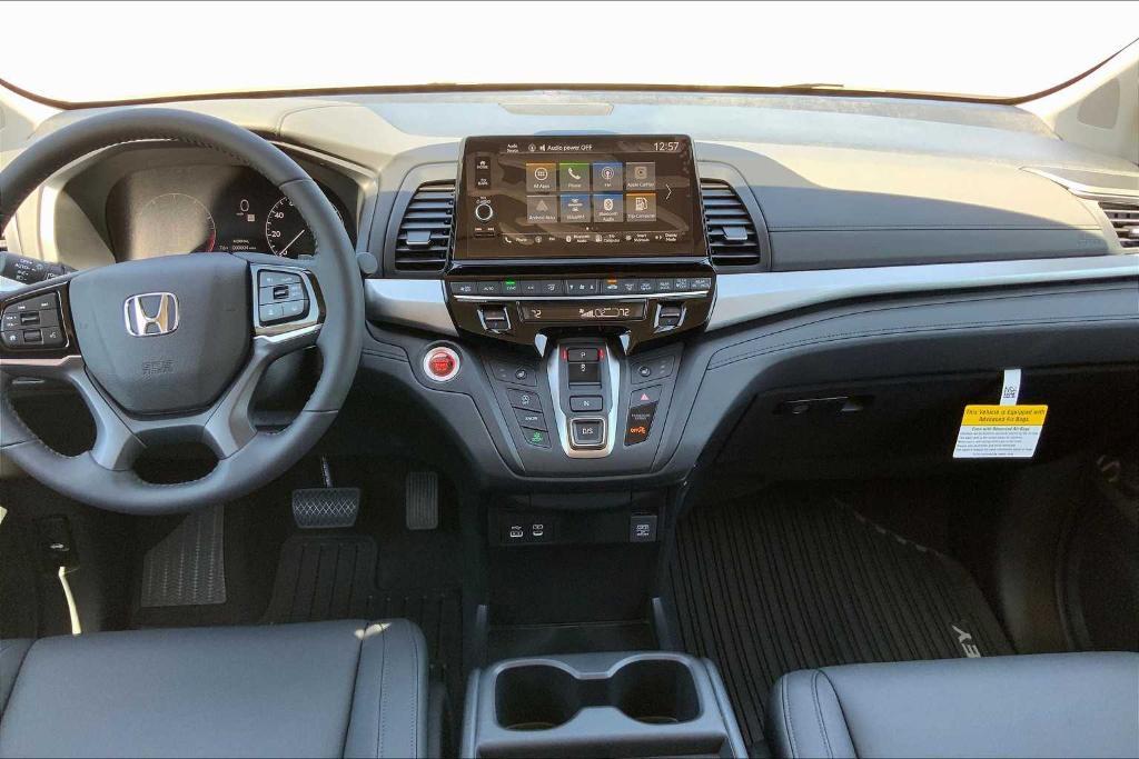 new 2025 Honda Odyssey car, priced at $42,500