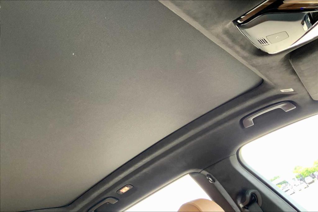 used 2022 BMW X7 car, priced at $42,414