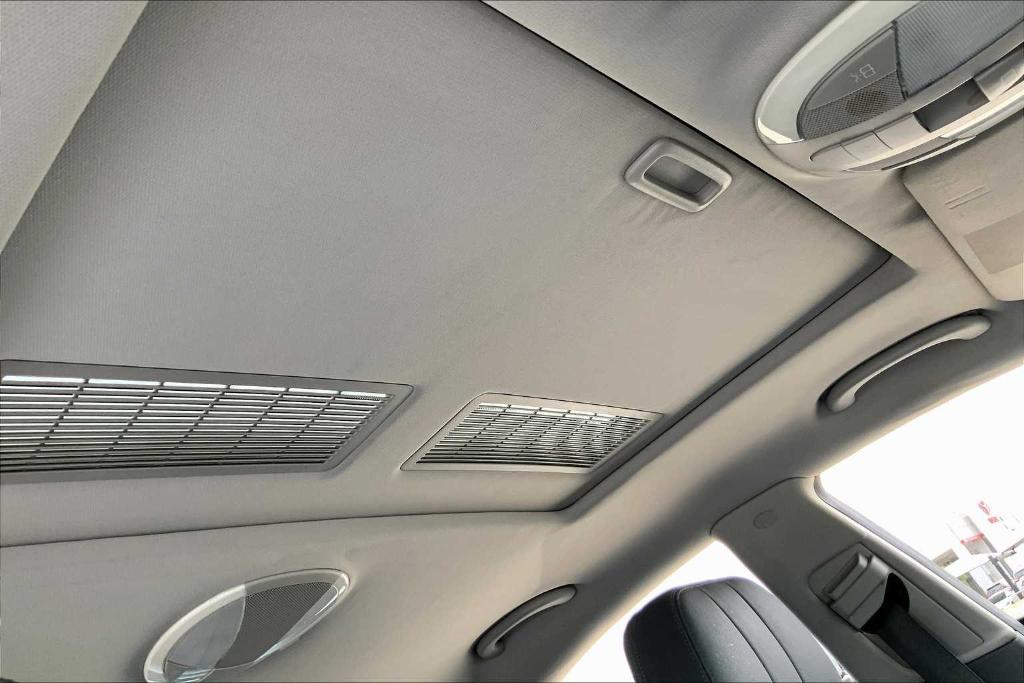 used 2008 Mercedes-Benz CLS-Class car, priced at $9,500